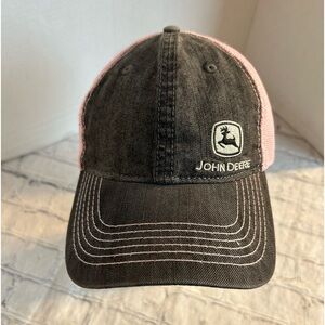 JOHN DEERE GREY/PINK MESH SNAPBACK TRUCKER FADDED WOMEN’S ADJUSTABLE CAP O/S